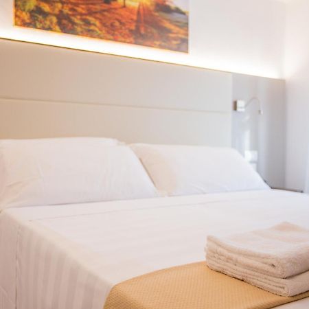 Hotel Villa Verde Ривоторто Экстерьер фото