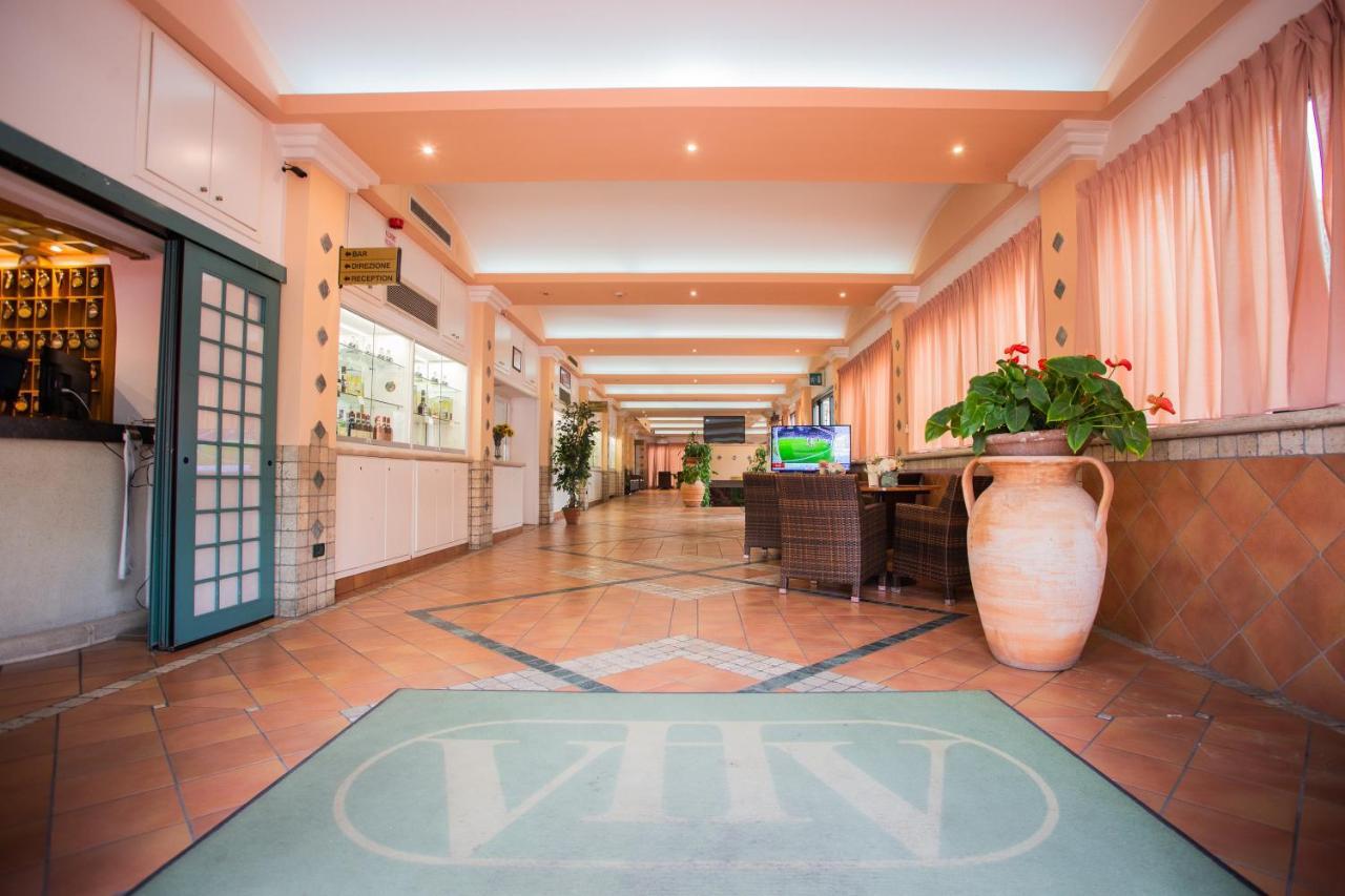Hotel Villa Verde Ривоторто Экстерьер фото