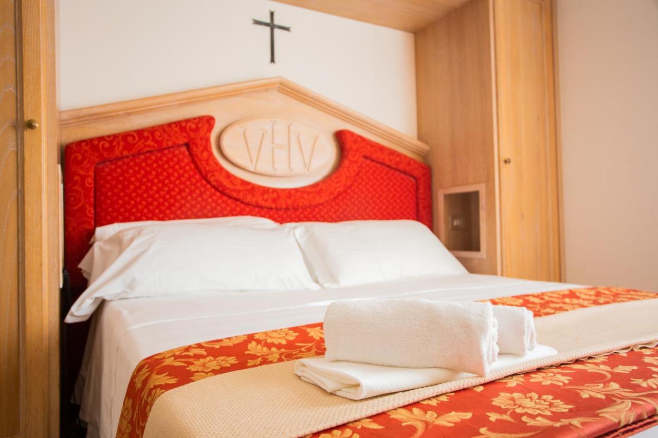 Hotel Villa Verde Ривоторто Экстерьер фото