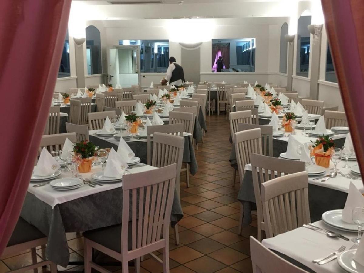 Hotel Villa Verde Ривоторто Экстерьер фото